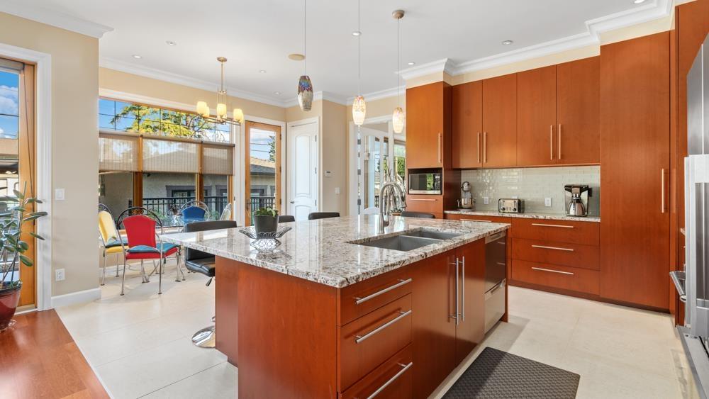 2050 Cliff Avenue, Burnaby, British Columbia  V5A 2K8 - Photo 10 - R2782279