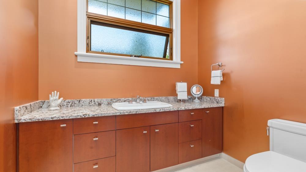 2050 Cliff Avenue, Burnaby, British Columbia  V5A 2K8 - Photo 25 - R2782279