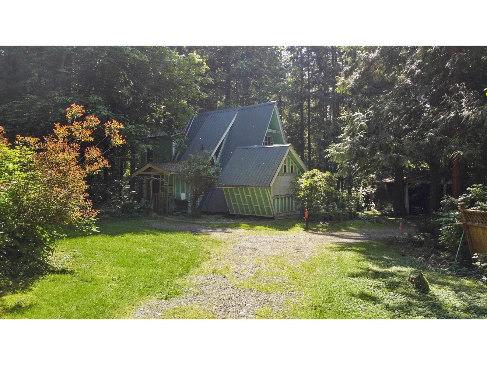 23287 141 Avenue, Maple Ridge, British Columbia  V4R 2R4 - Photo 5 - R2782296