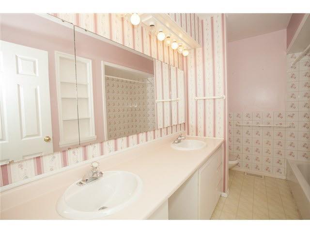 408 Newdale Court, North Vancouver, British Columbia  V7N 3H4 - Photo 30 - R2782324