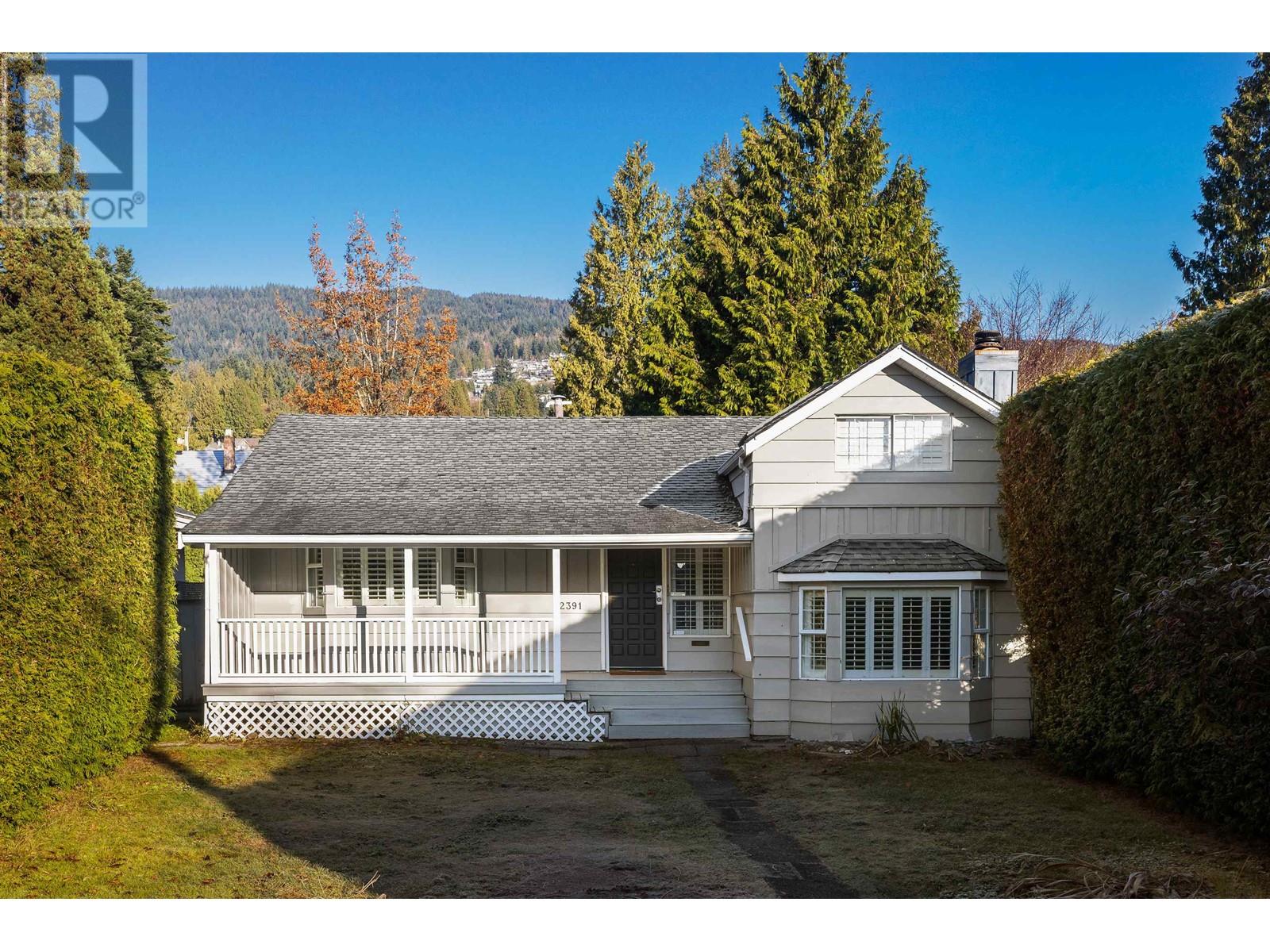 2391 Kings Avenue, West Vancouver, British Columbia  V7V 2C3 - Photo 1 - R2782375