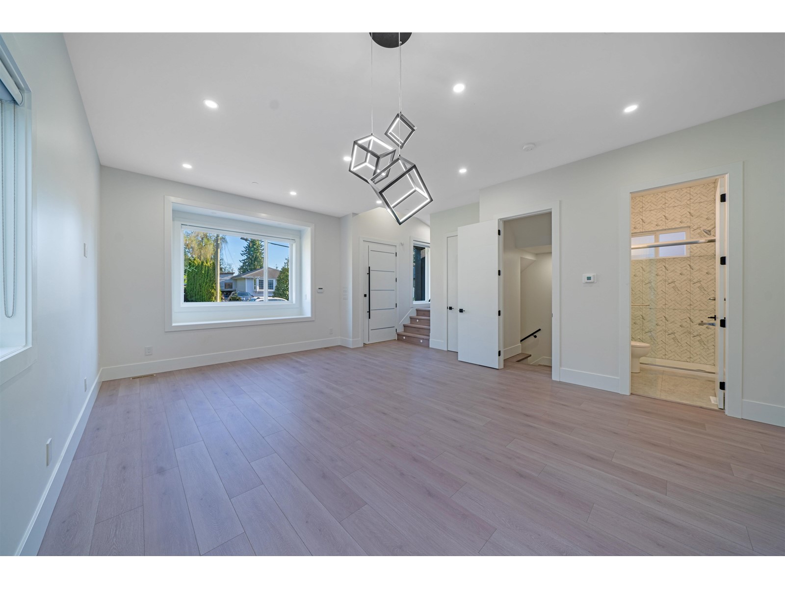 2261 Lobb Avenue, Port Coquitlam, British Columbia  V3C 1M5 - Photo 6 - R2766960