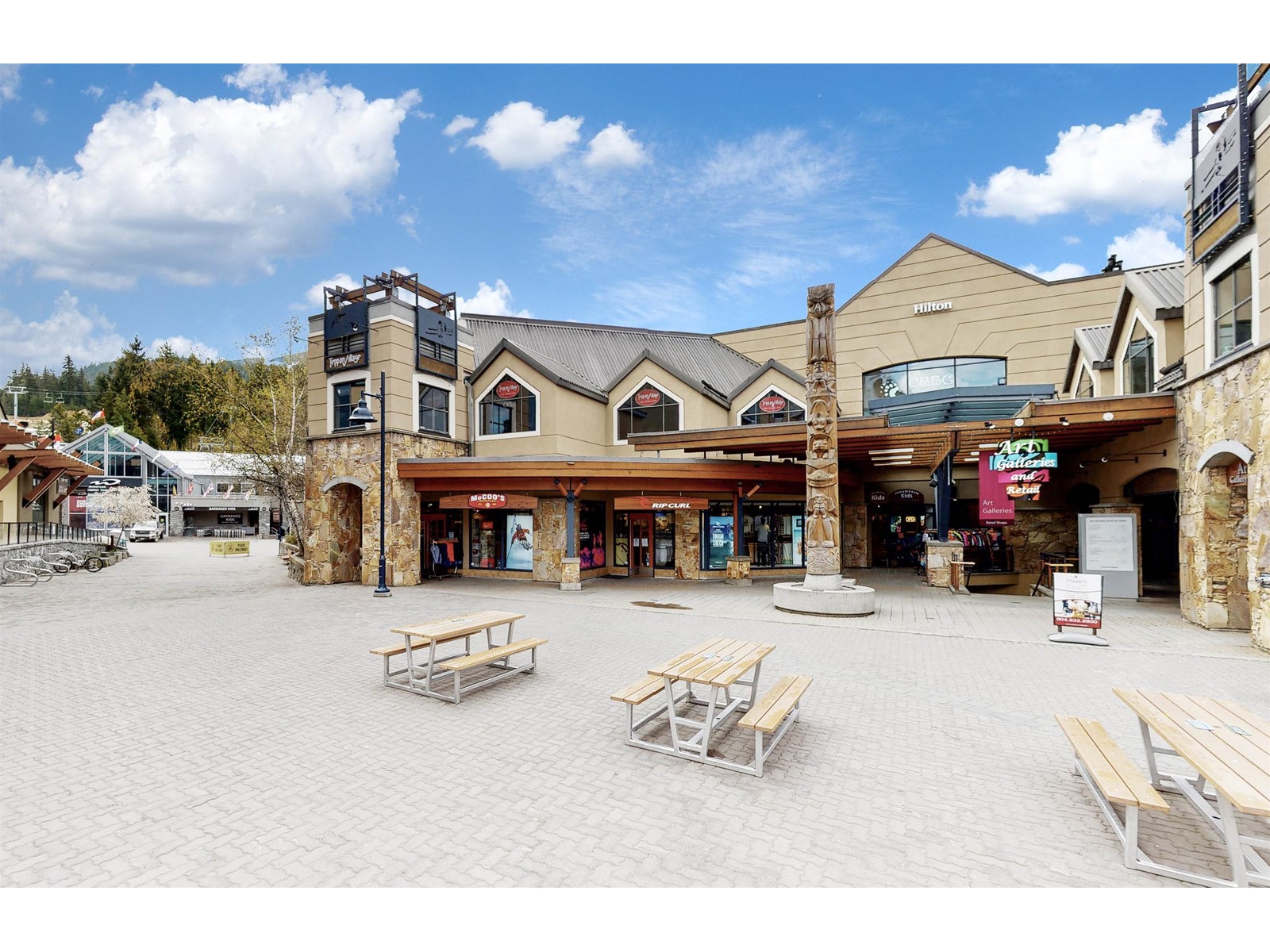 733/735 4050 Whistler Way, Whistler, British Columbia  V8E 1H9 - Photo 1 - R2782551