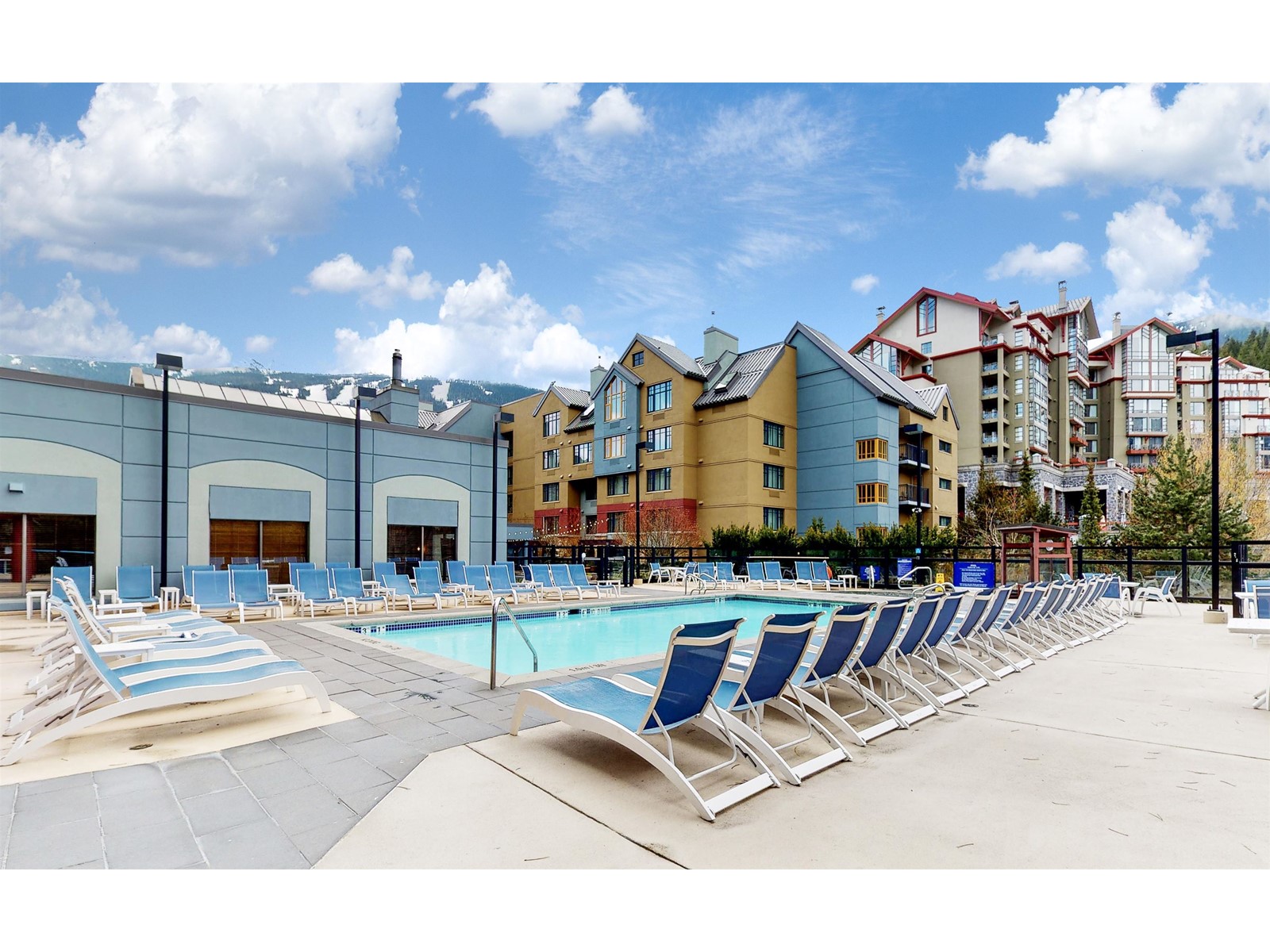 733/735 4050 Whistler Way, Whistler, British Columbia  V8E 1H9 - Photo 14 - R2782551