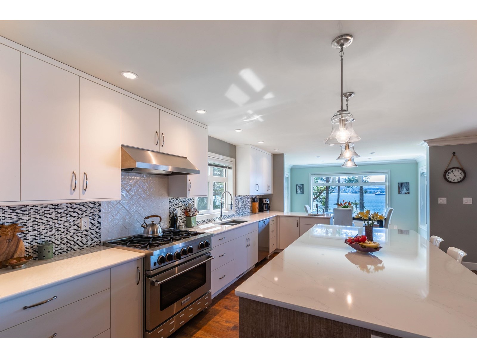 879 Canso Road, Gabriola Island, British Columbia  V0R 1X2 - Photo 16 - R2776263