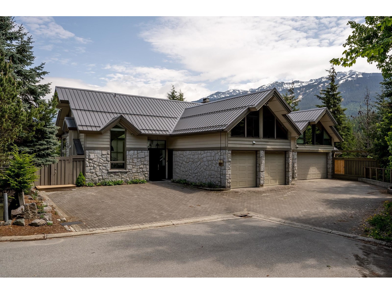 3343 Nighthawk Lane, Whistler, British Columbia  V8E 0B8 - Photo 30 - R2782807