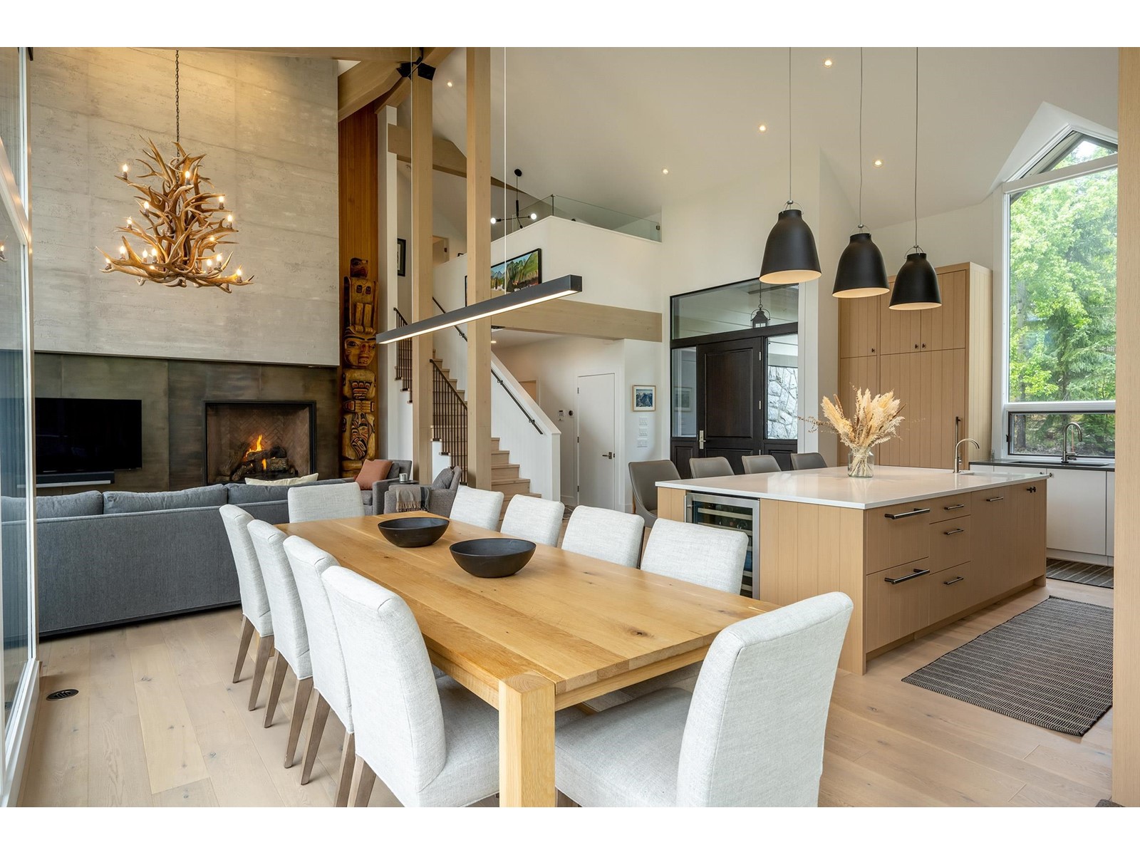 3343 Nighthawk Lane, Whistler, British Columbia  V8E 0B8 - Photo 5 - R2782807