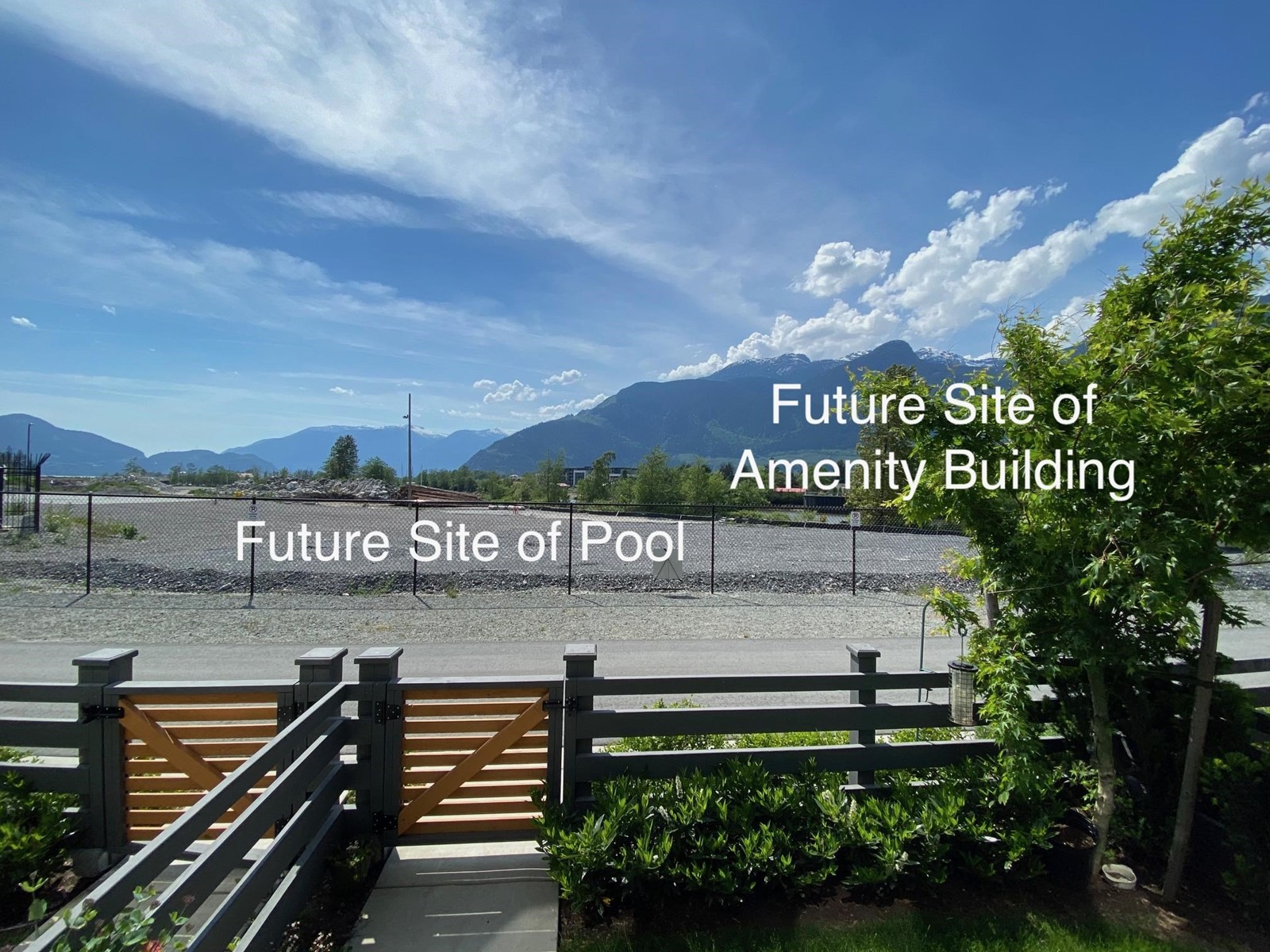 38001 Helm Way, Squamish, British Columbia  V8B 2A1 - Photo 15 - R2780225