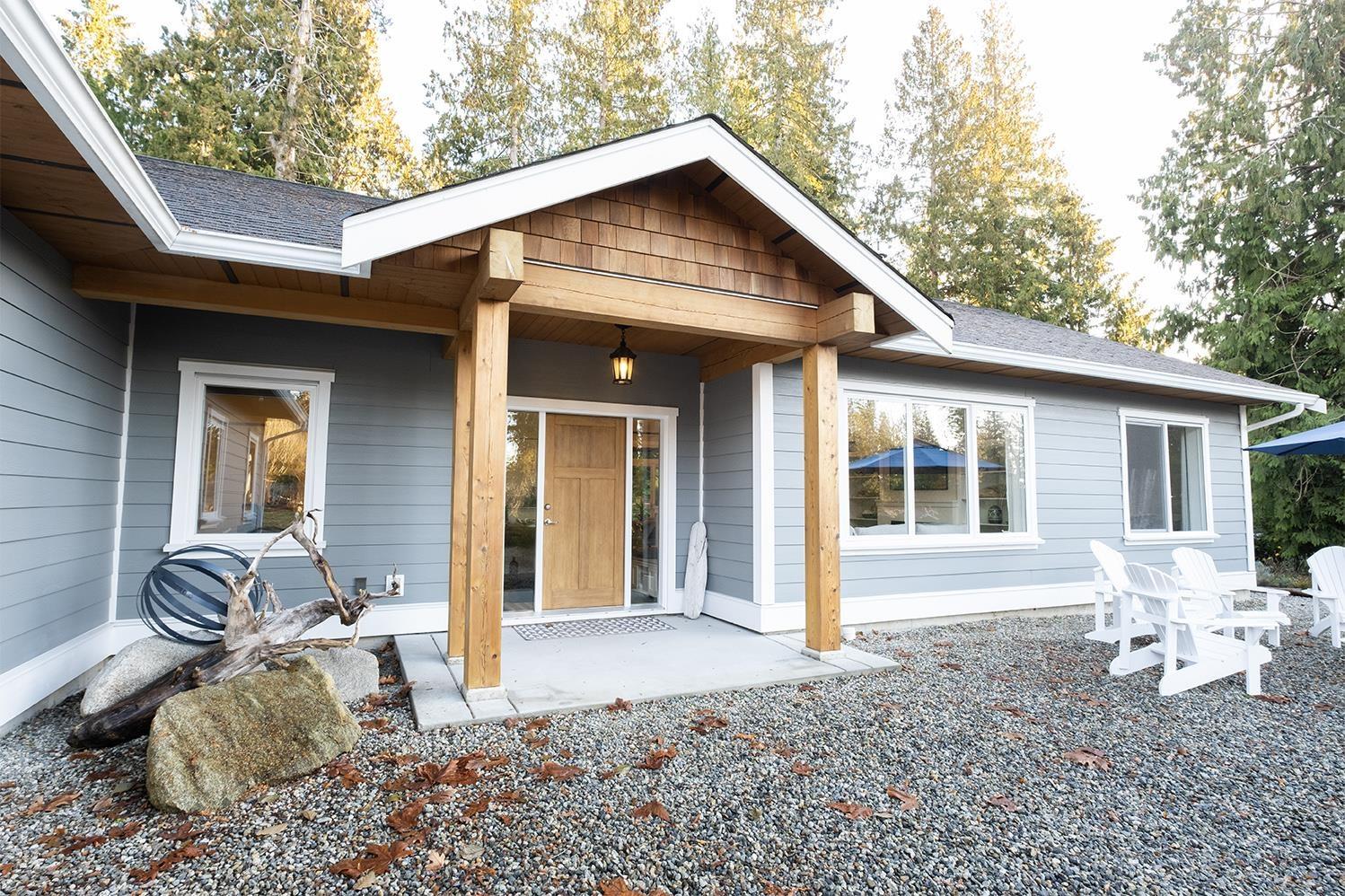 3338 Beach Avenue, Roberts Creek, British Columbia  V0N 2W2 - Photo 31 - R2783159