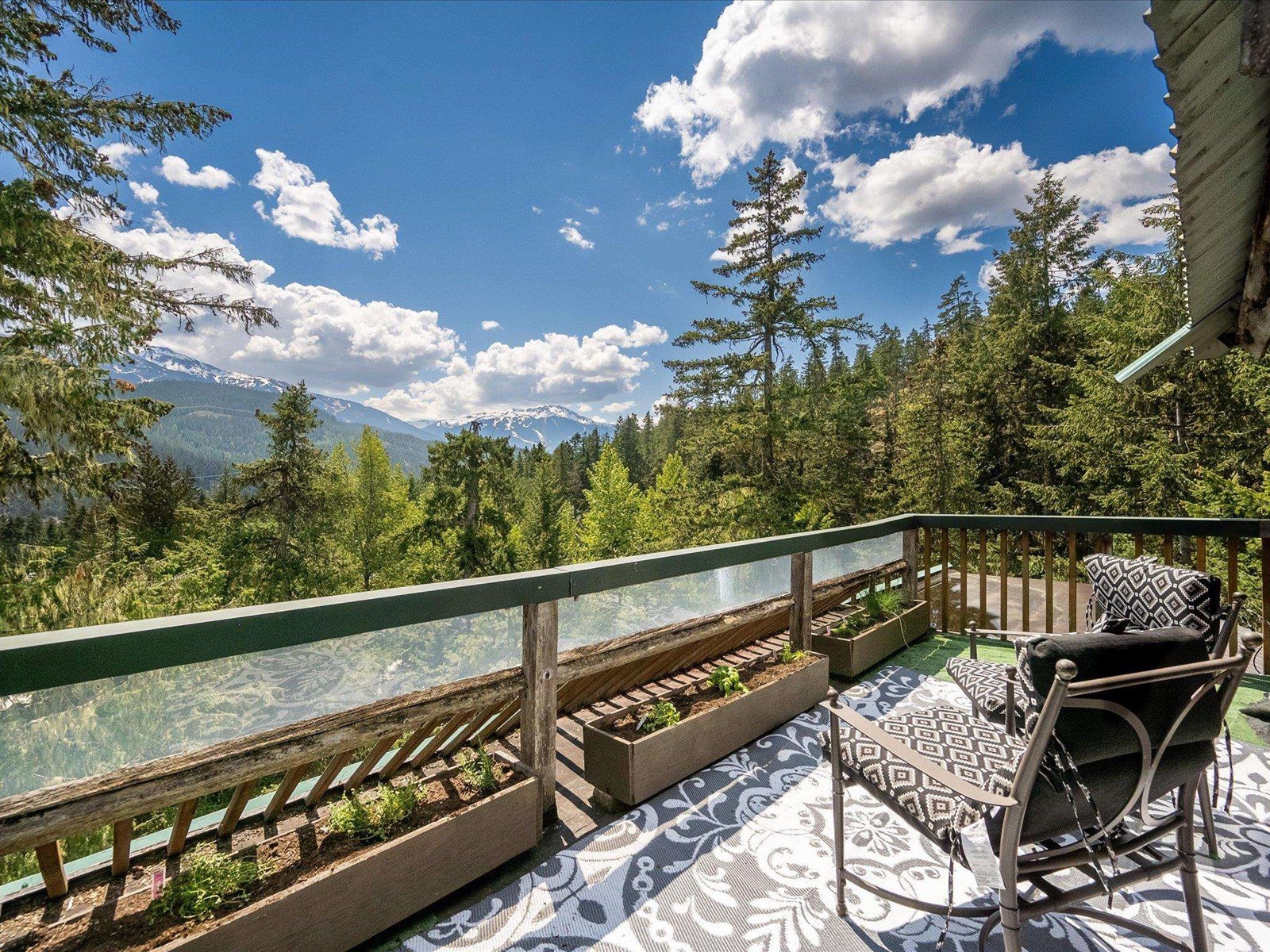 9407 Emerald Drive, Whistler, British Columbia  V8E 0G5 - Photo 1 - R2782680