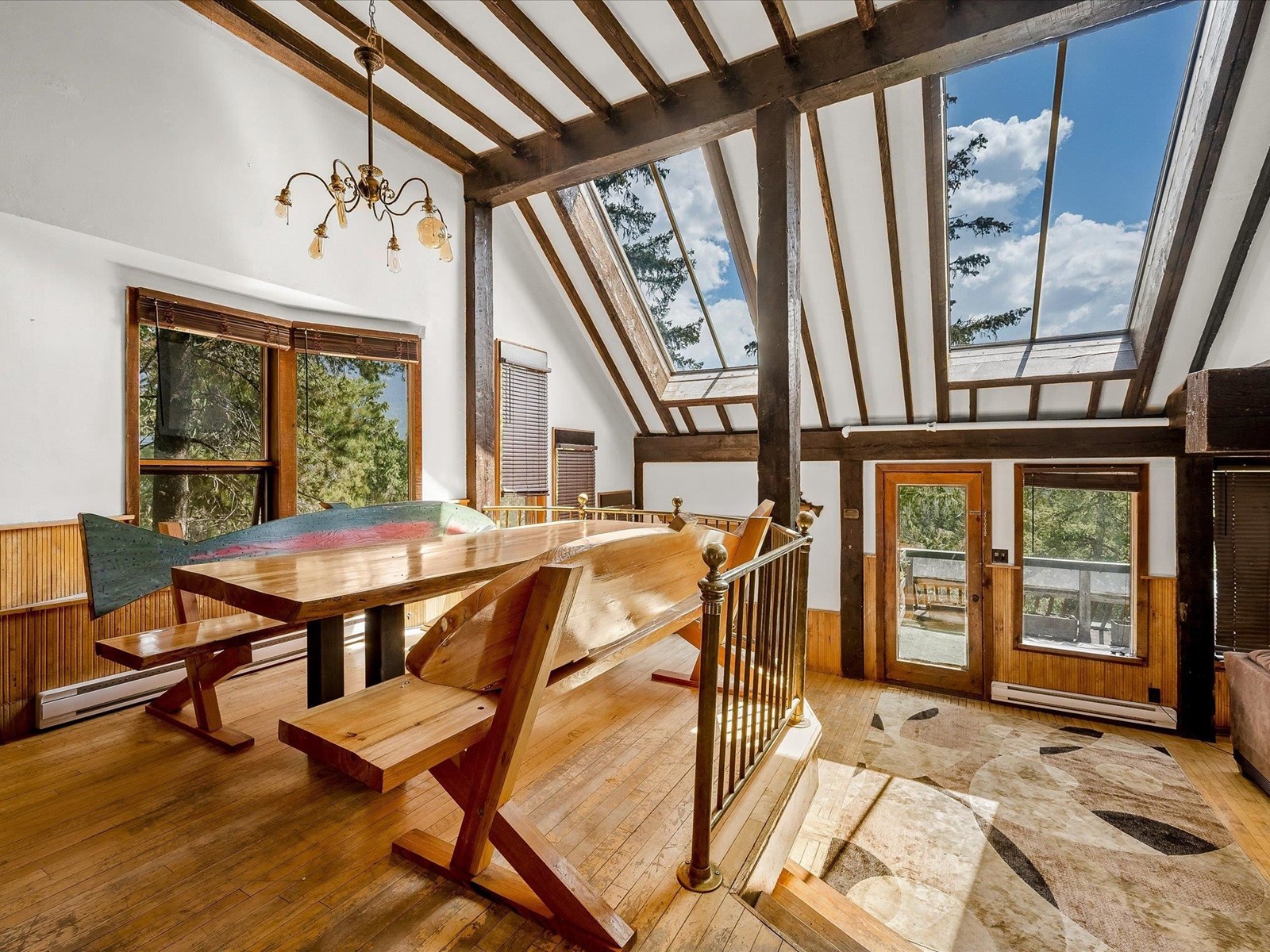 9407 Emerald Drive, Whistler, British Columbia  V8E 0G5 - Photo 2 - R2782680
