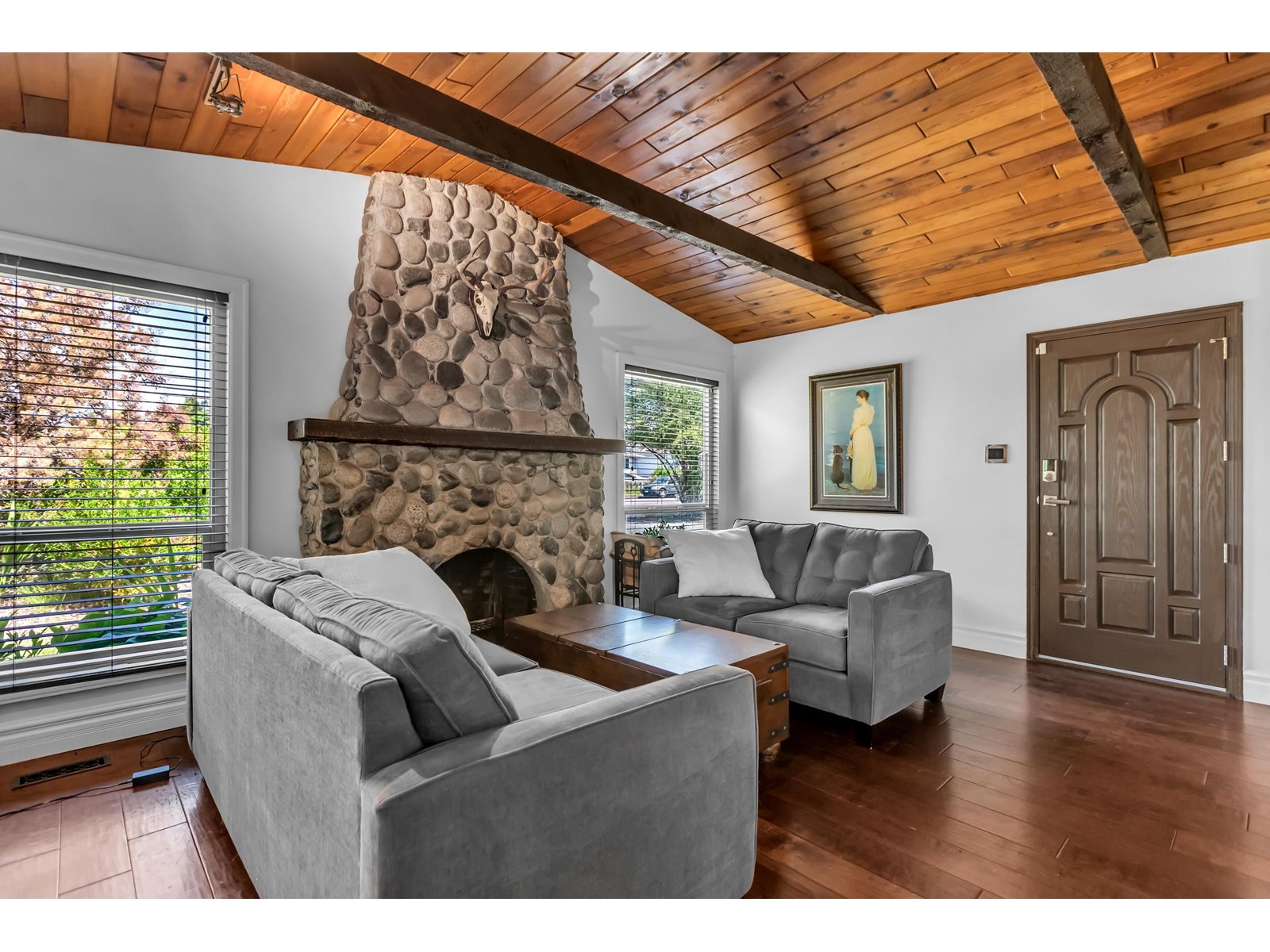 19516 Hammond Road, Pitt Meadows, British Columbia  V3Y 1L4 - Photo 4 - R2783205