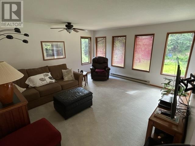 20006 Richardson Road, Pitt Meadows, British Columbia  V3Y 1Z1 - Photo 17 - R2783278