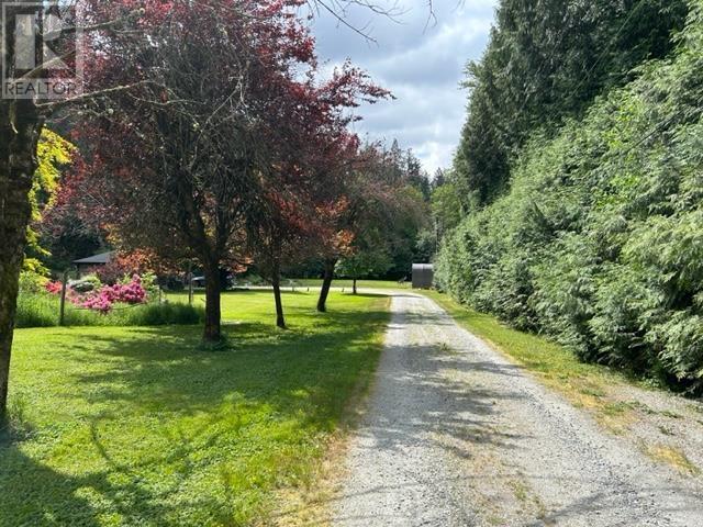 20006 Richardson Road, Pitt Meadows, British Columbia  V3Y 1Z1 - Photo 2 - R2783278
