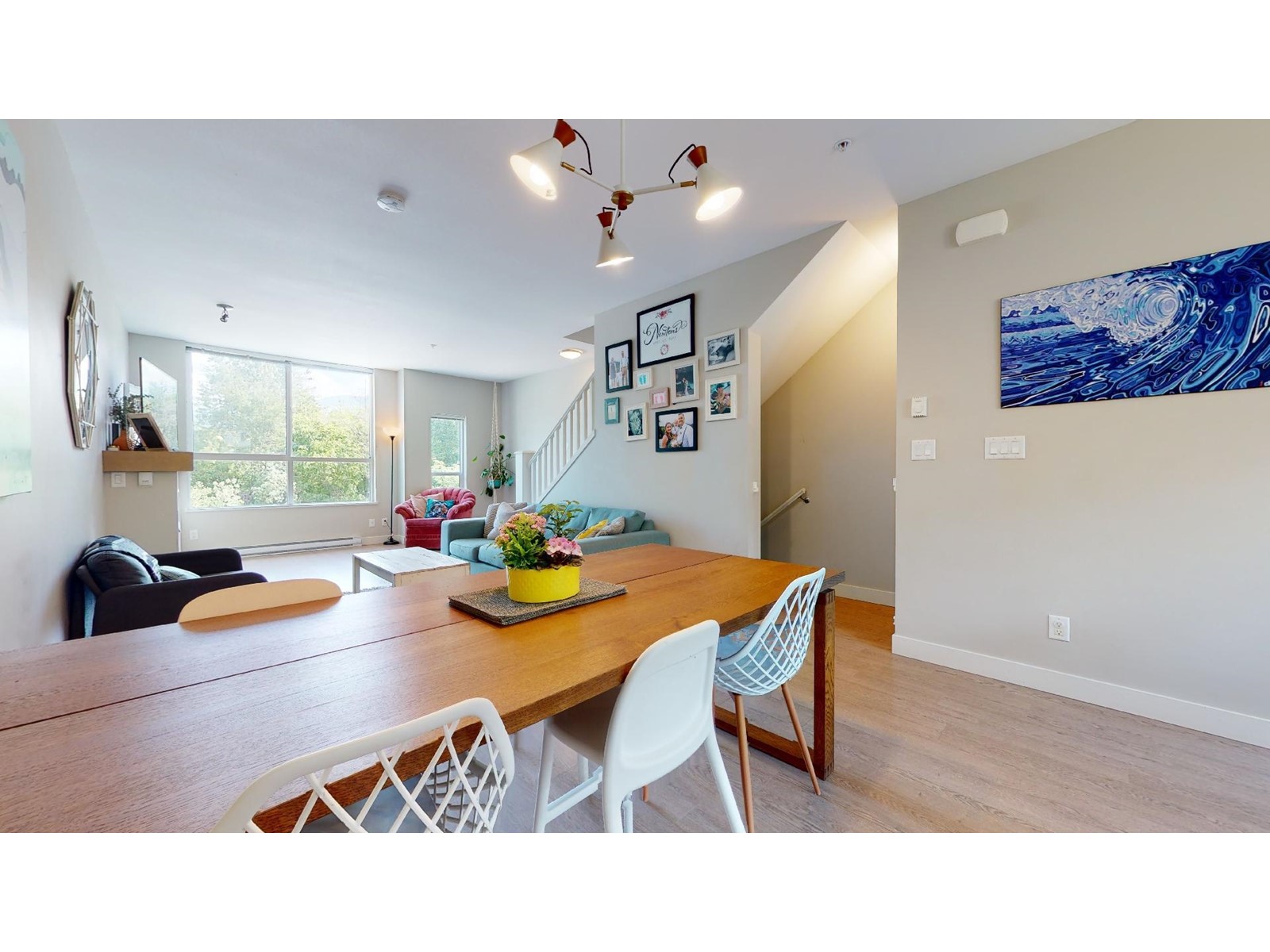 1226 Shannon Lane, Squamish, British Columbia V8B 0V4 (25654222