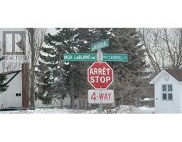 1 Carroll ST