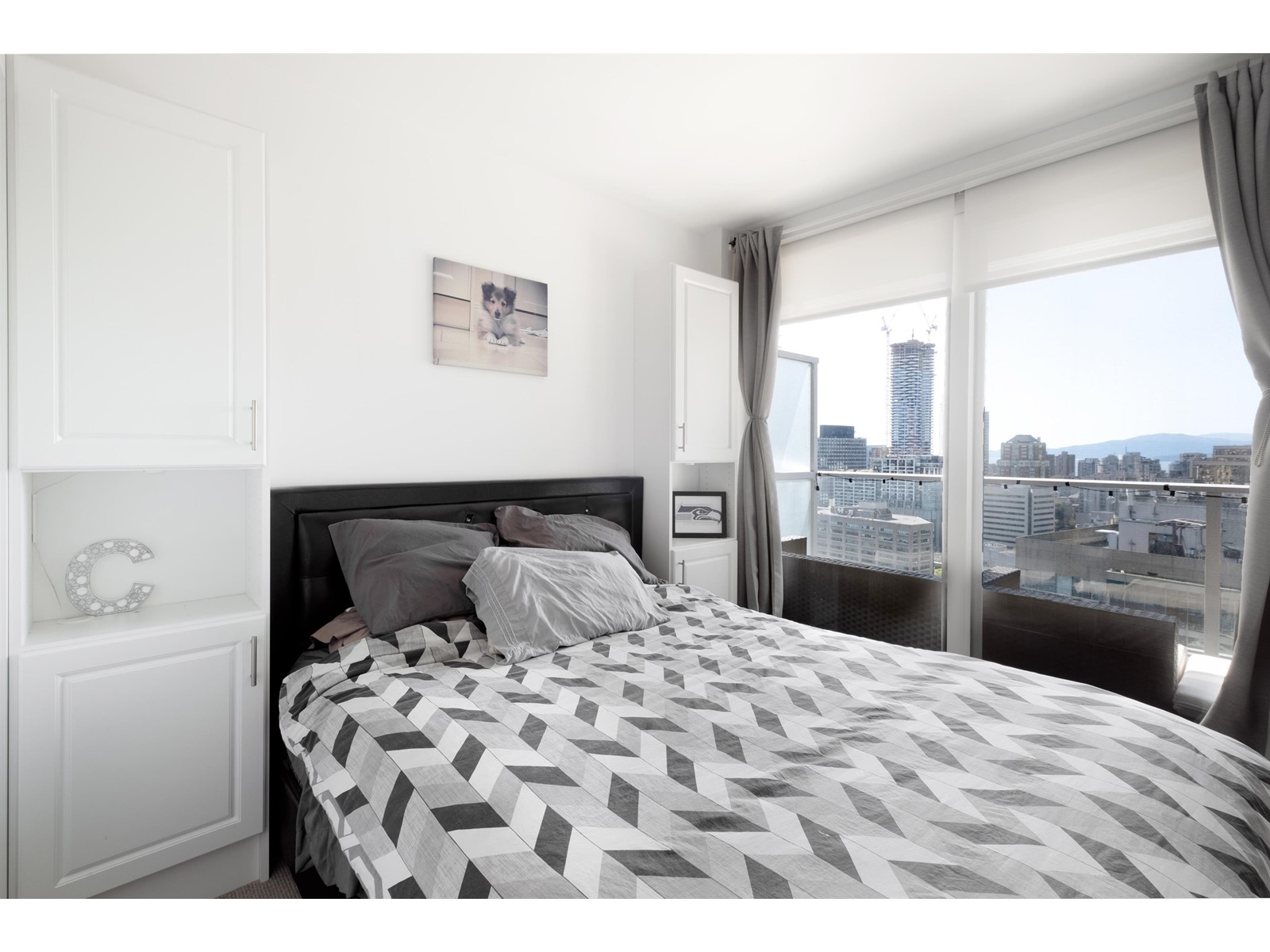 2905 777 Richards Street, Vancouver, British Columbia  V6B 0M6 - Photo 4 - R2783632