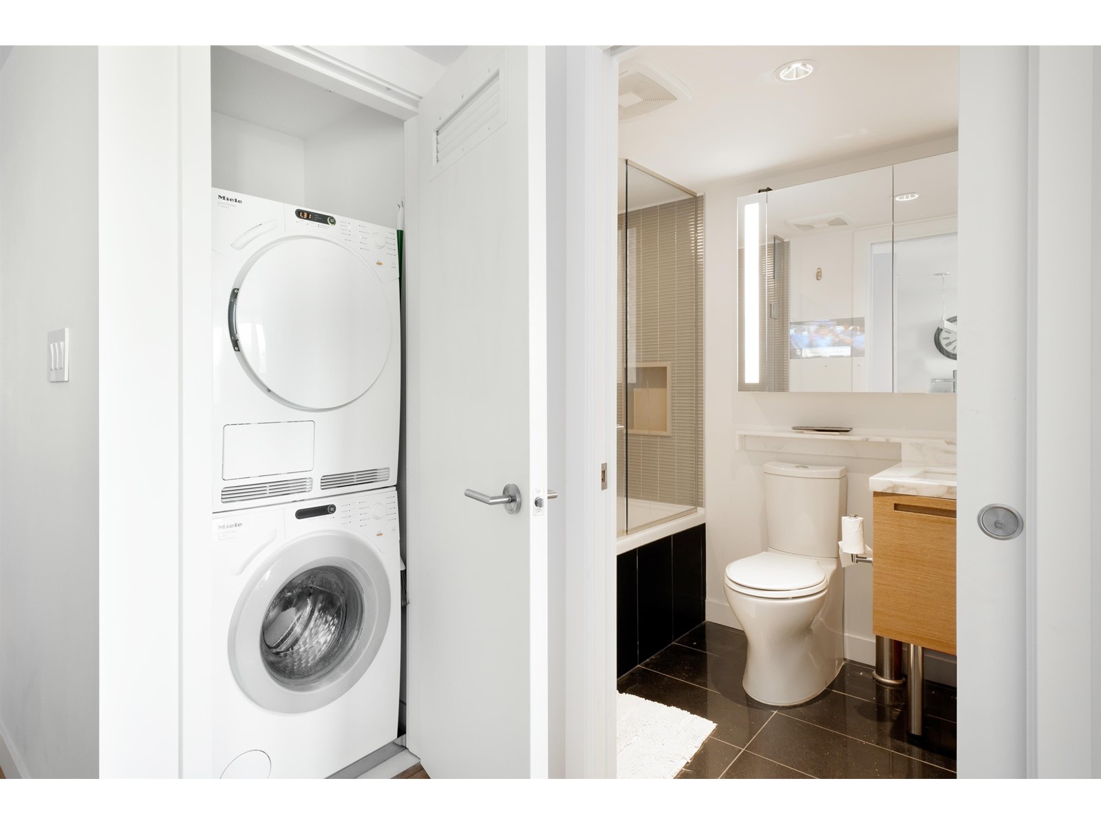 2905 777 Richards Street, Vancouver, British Columbia  V6B 0M6 - Photo 6 - R2783632