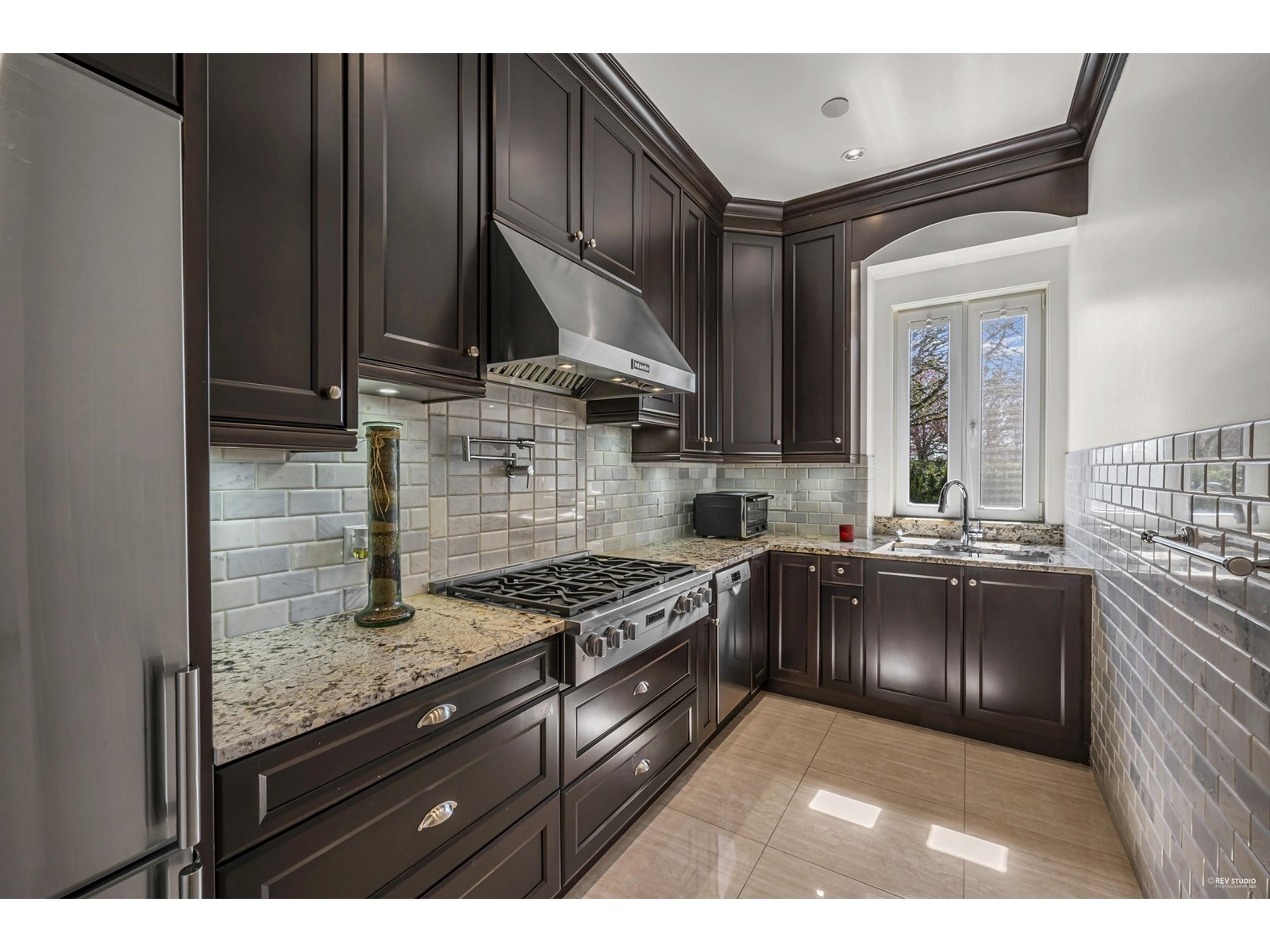 3680 Tinmore Place, Richmond, British Columbia  V7C 1R2 - Photo 13 - R2783644