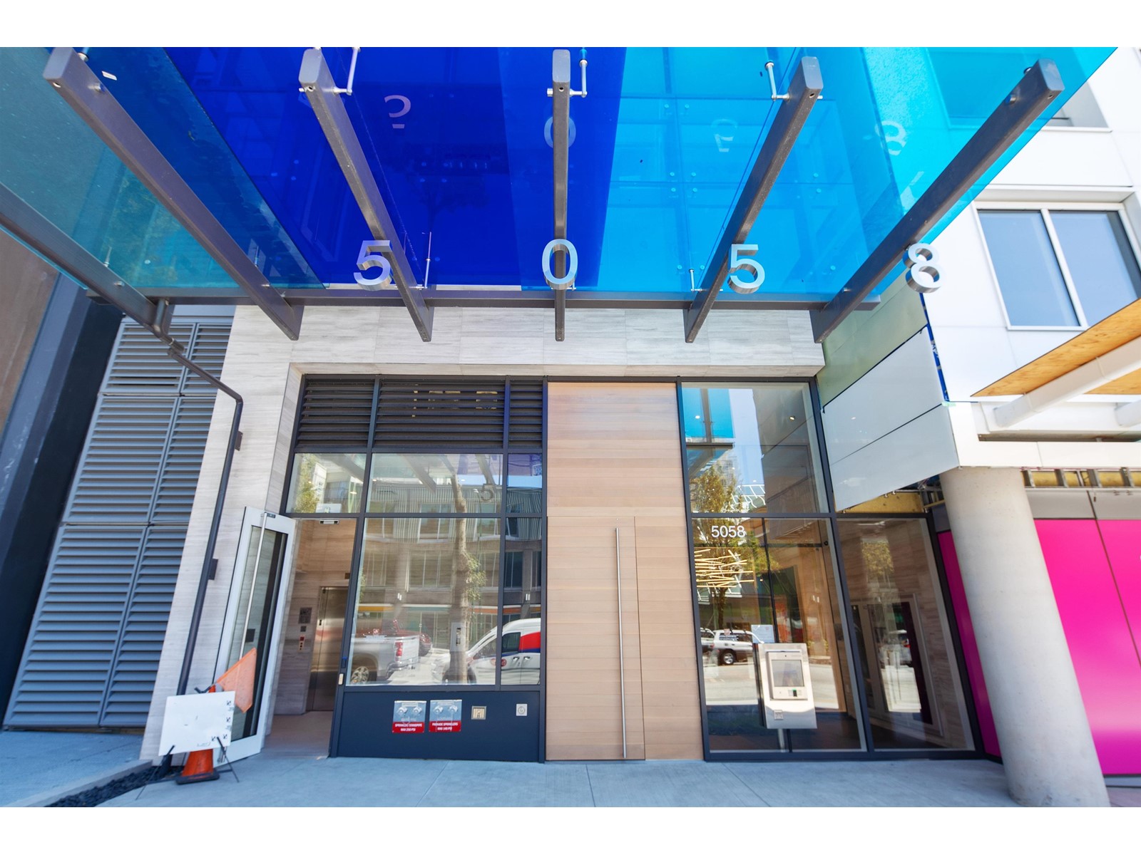 211 5058 Joyce Street, Vancouver, British Columbia  V5R 4G6 - Photo 2 - R2783770