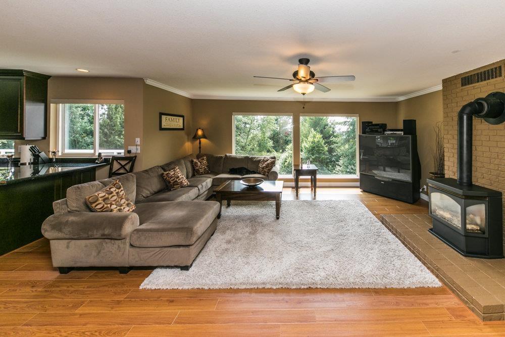 23215 141 Avenue, Maple Ridge, British Columbia  V4R 2R4 - Photo 13 - R2783743