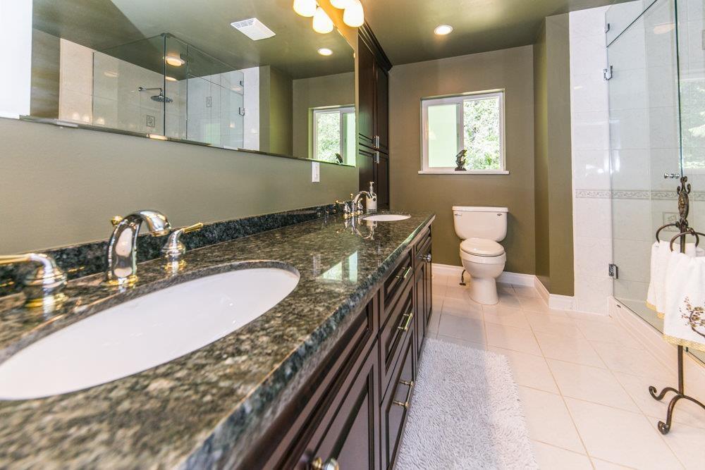 23215 141 Avenue, Maple Ridge, British Columbia  V4R 2R4 - Photo 17 - R2783743