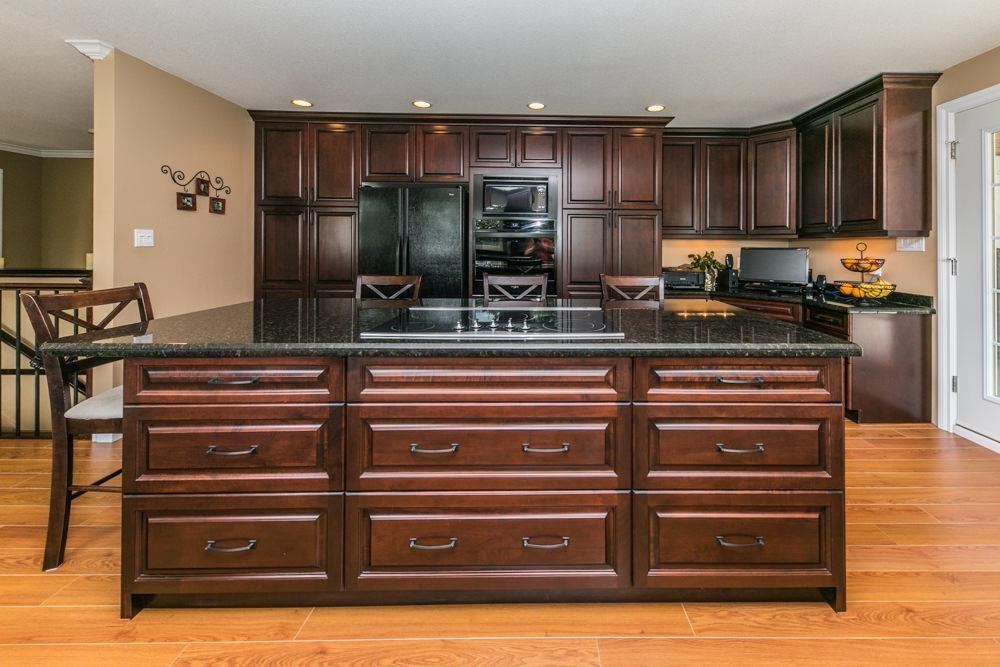 23215 141 Avenue, Maple Ridge, British Columbia  V4R 2R4 - Photo 9 - R2783743