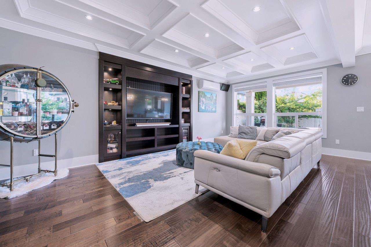 3279 Hunt Street, Richmond, British Columbia  V7E 2L7 - Photo 11 - R2783839