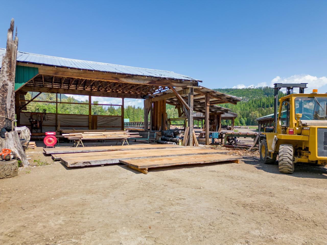 209 Lardeau River Rd, Lardeau, British Columbia  V0G 1N0 - Photo 32 - 2471146