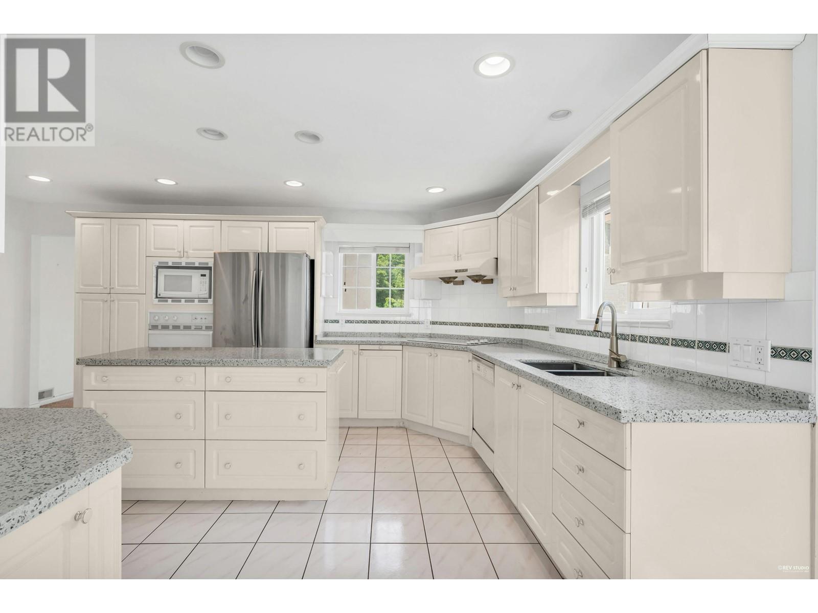 5667 Oben Street, Vancouver, British Columbia  V5R 4P2 - Photo 22 - R2756185