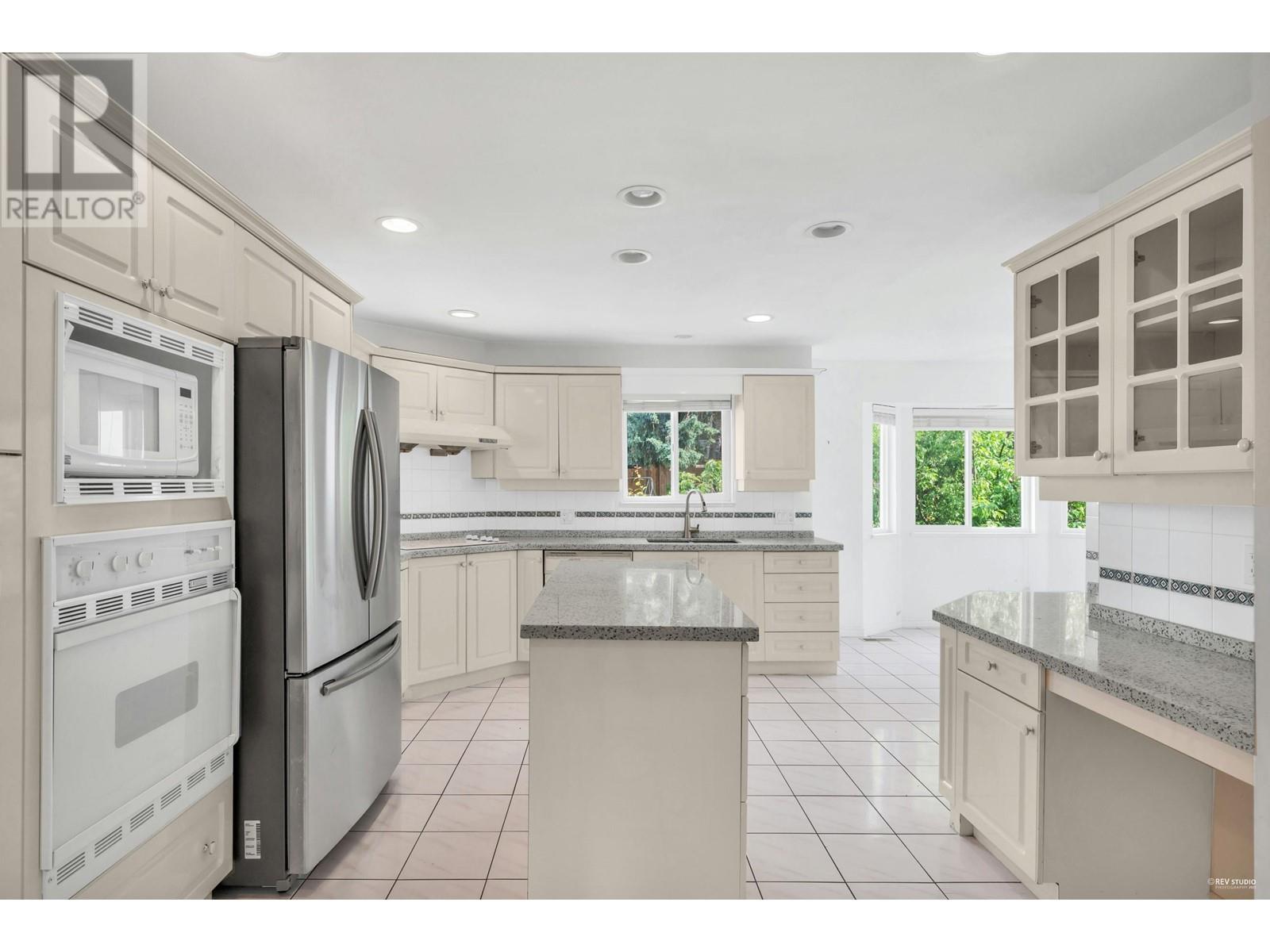 5667 Oben Street, Vancouver, British Columbia  V5R 4P2 - Photo 24 - R2756185
