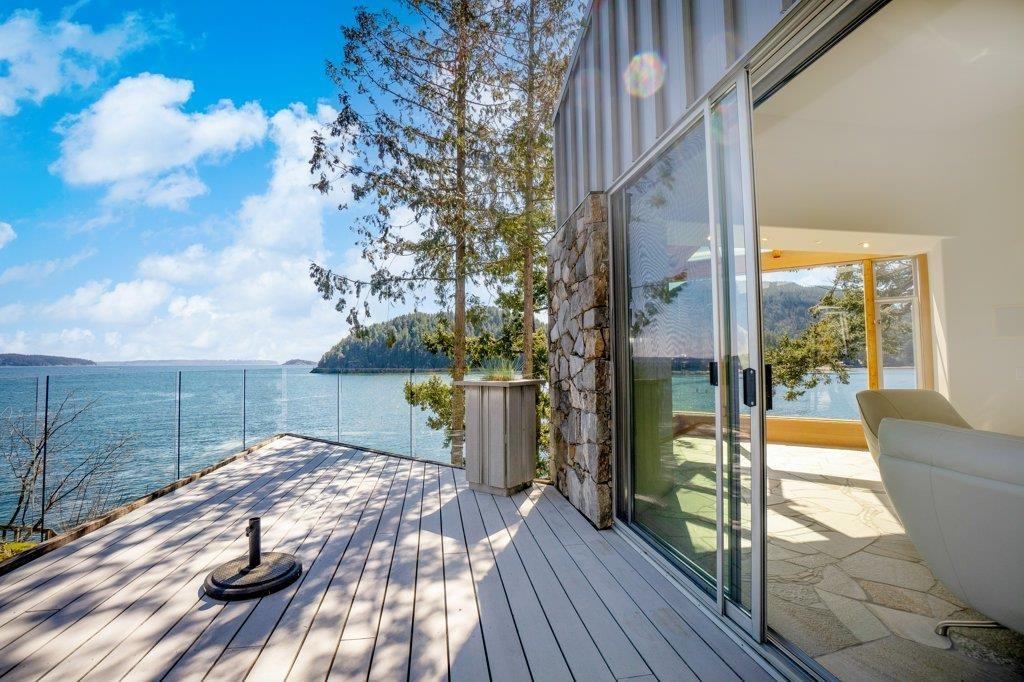 295 Robert Road, Bowen Island, British Columbia  V0N 1G1 - Photo 3 - R2783054