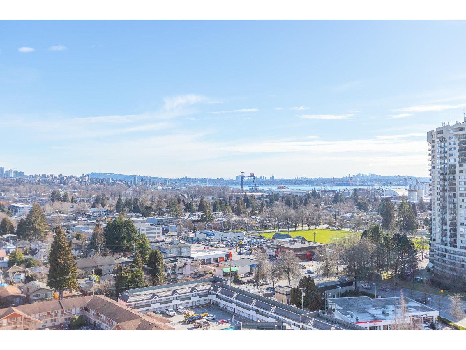 1501 1675 Lions Gate Lane, North Vancouver, British Columbia  V7P 0E3 - Photo 18 - R2784056