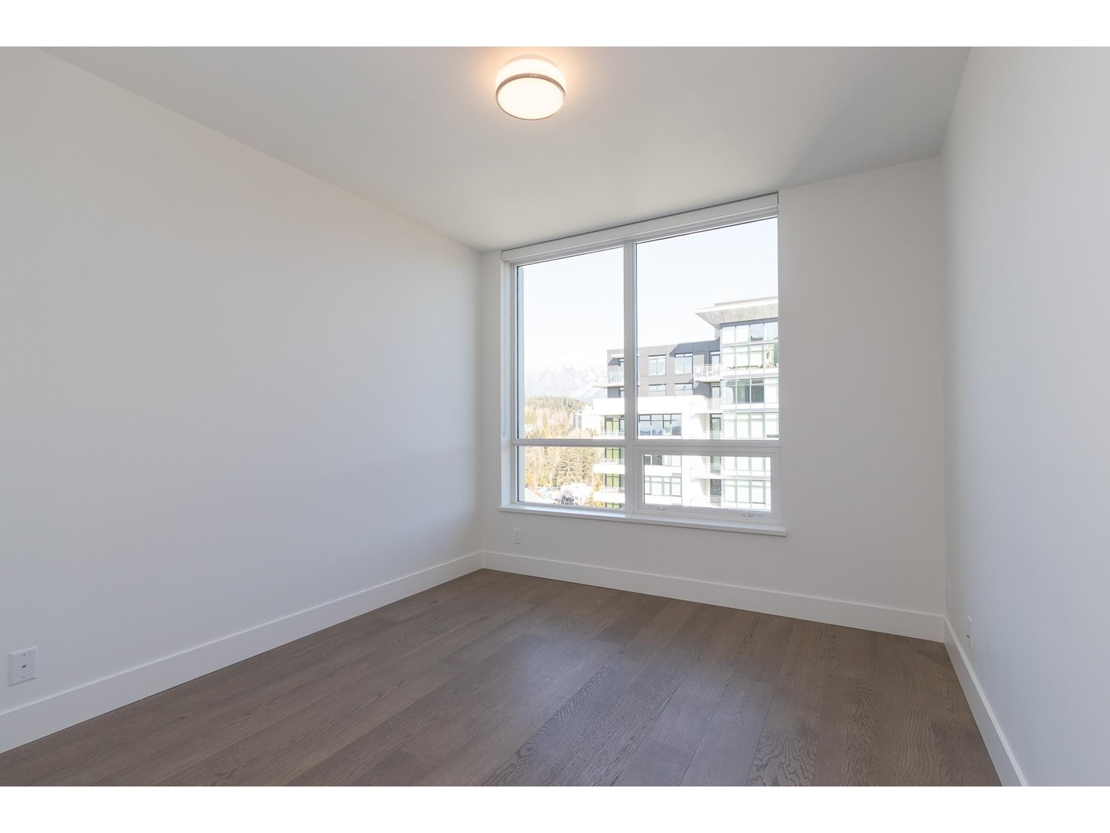 1501 1675 Lions Gate Lane, North Vancouver, British Columbia  V7P 0E3 - Photo 11 - R2784056
