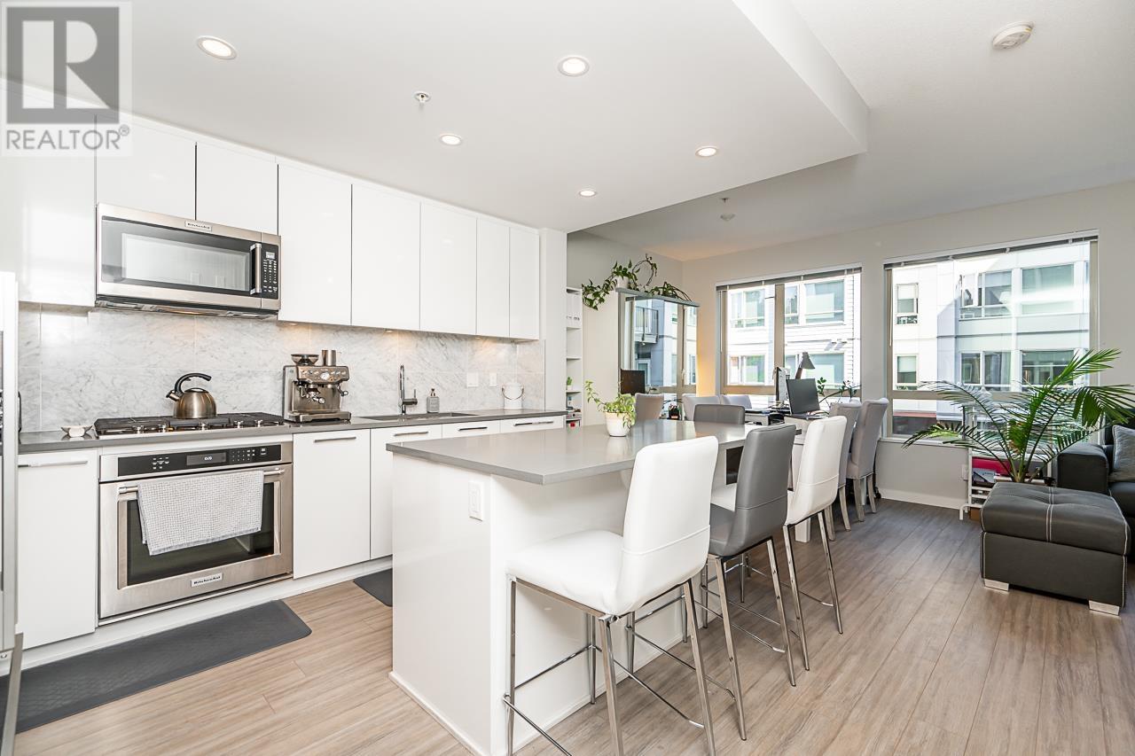 218 2651 Library Lane, North Vancouver, British Columbia  V7J 0C1 - Photo 4 - R2783615