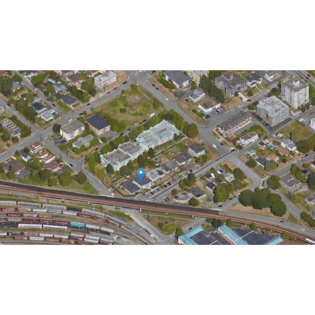 1335 Kamloops Street, New Westminster, British Columbia  V3M 1V5 - Photo 12 - R2784032