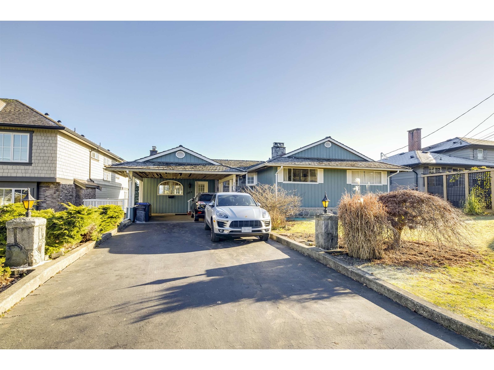 1036 Westmount Drive, Port Moody, British Columbia  V3H 1K9 - Photo 1 - R2784387