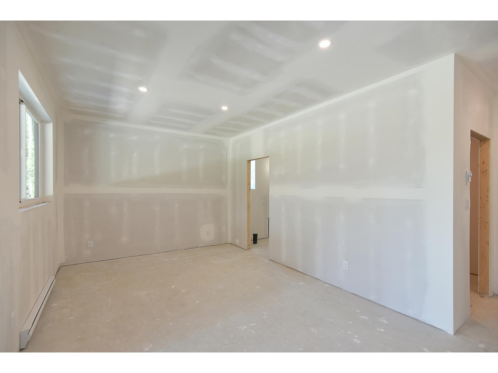 2392 Lower Road, Roberts Creek, British Columbia  V0N 2W6 - Photo 21 - R2784502