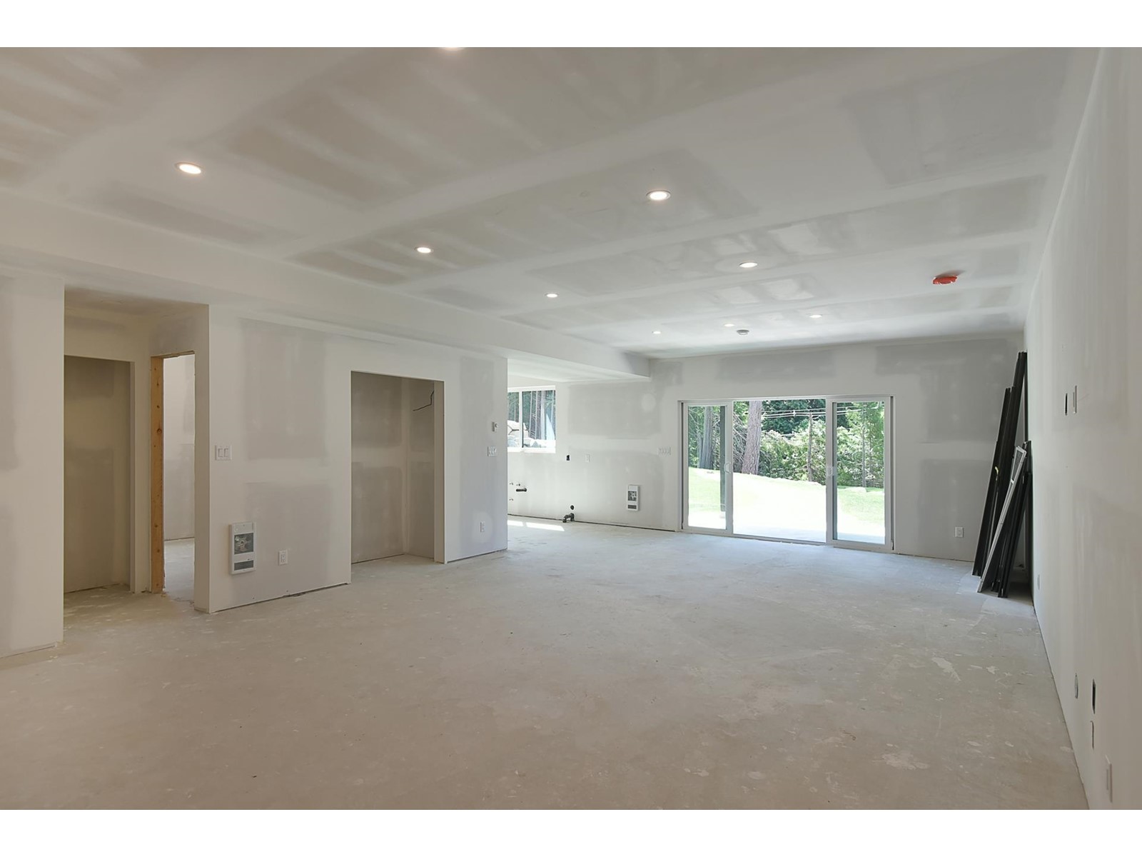 2392 Lower Road, Roberts Creek, British Columbia  V0N 2W6 - Photo 23 - R2784502