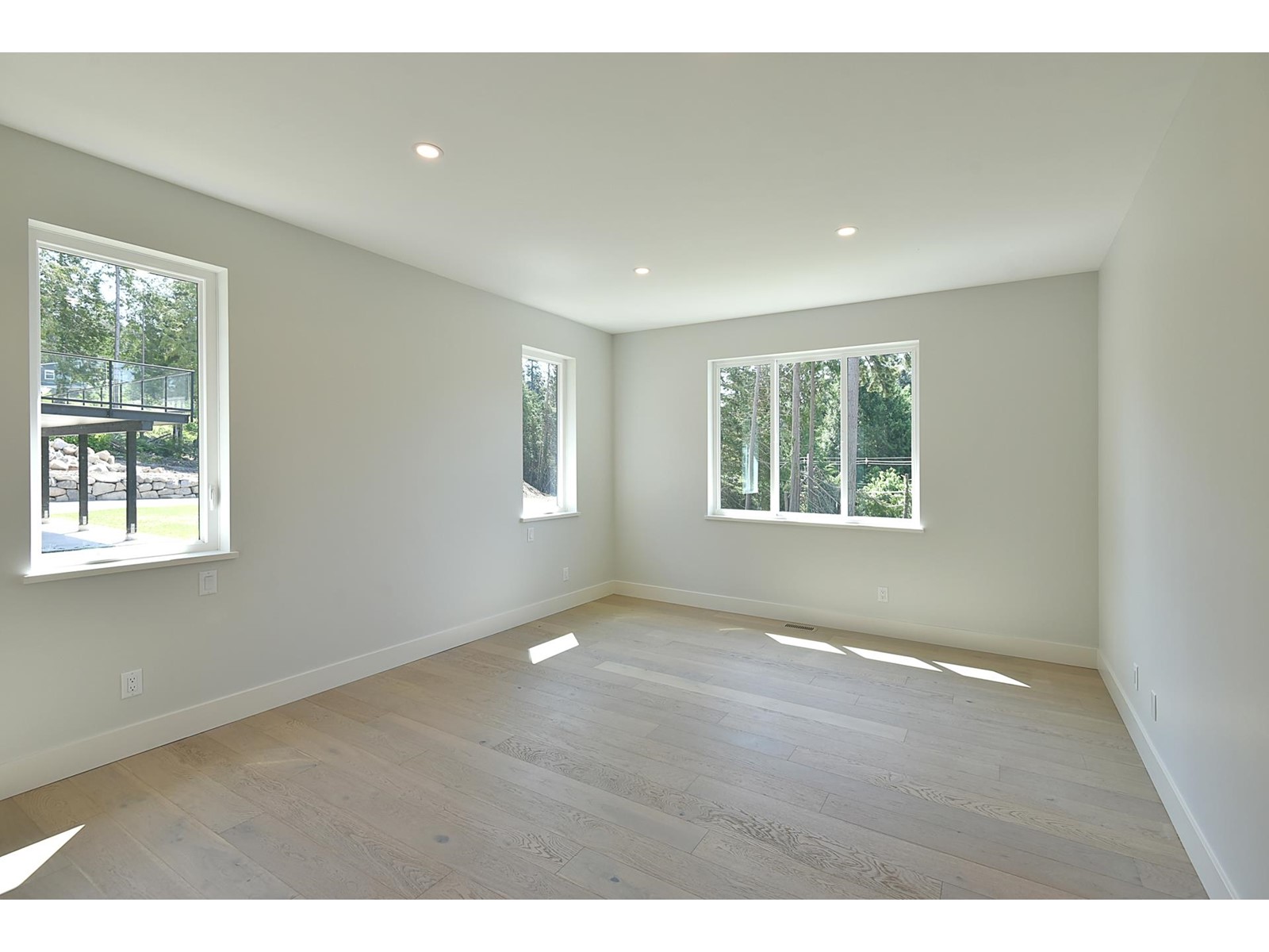 2392 Lower Road, Roberts Creek, British Columbia  V0N 2W6 - Photo 10 - R2784502