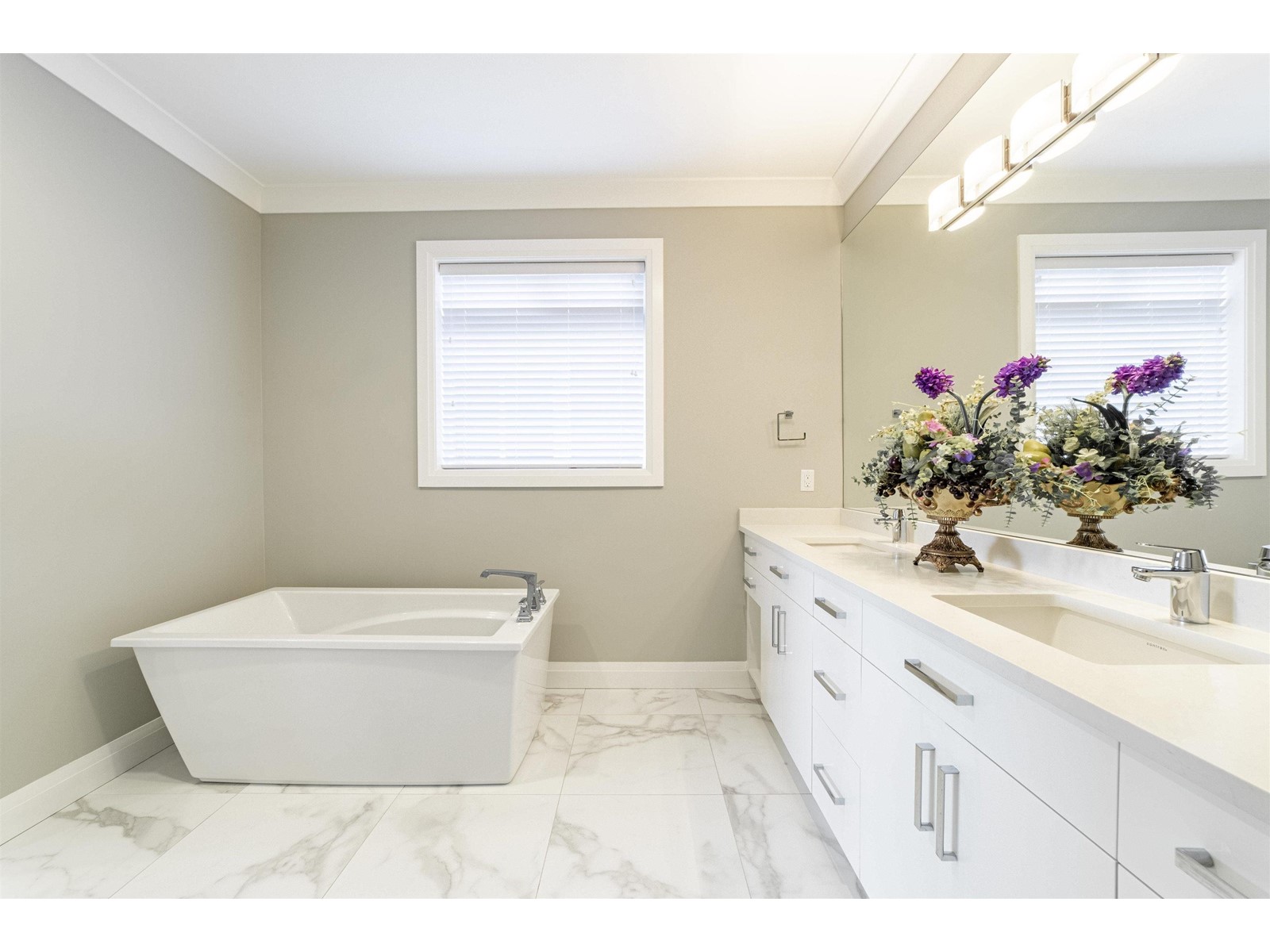 3517 Sheffield Avenue, Coquitlam, British Columbia  V3E 0K2 - Photo 18 - R2782513