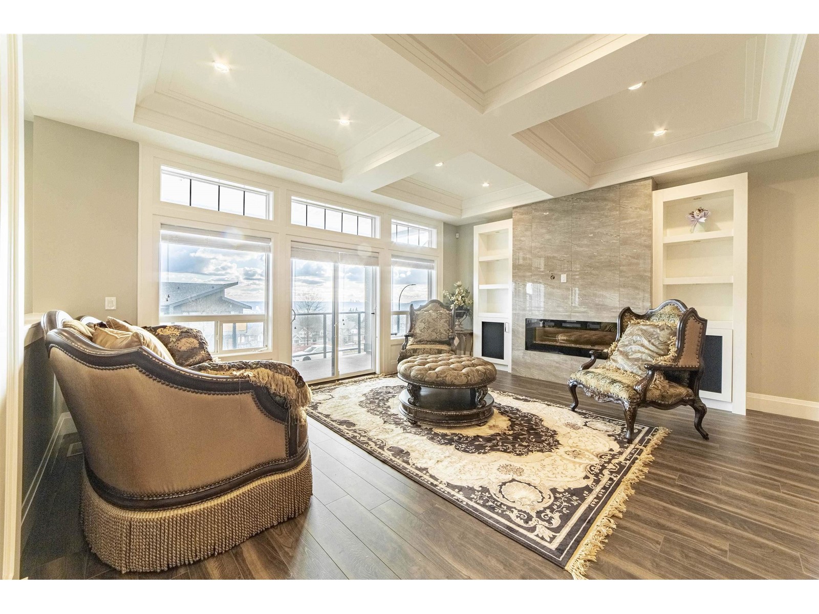 3517 Sheffield Avenue, Coquitlam, British Columbia  V3E 0K2 - Photo 3 - R2782513