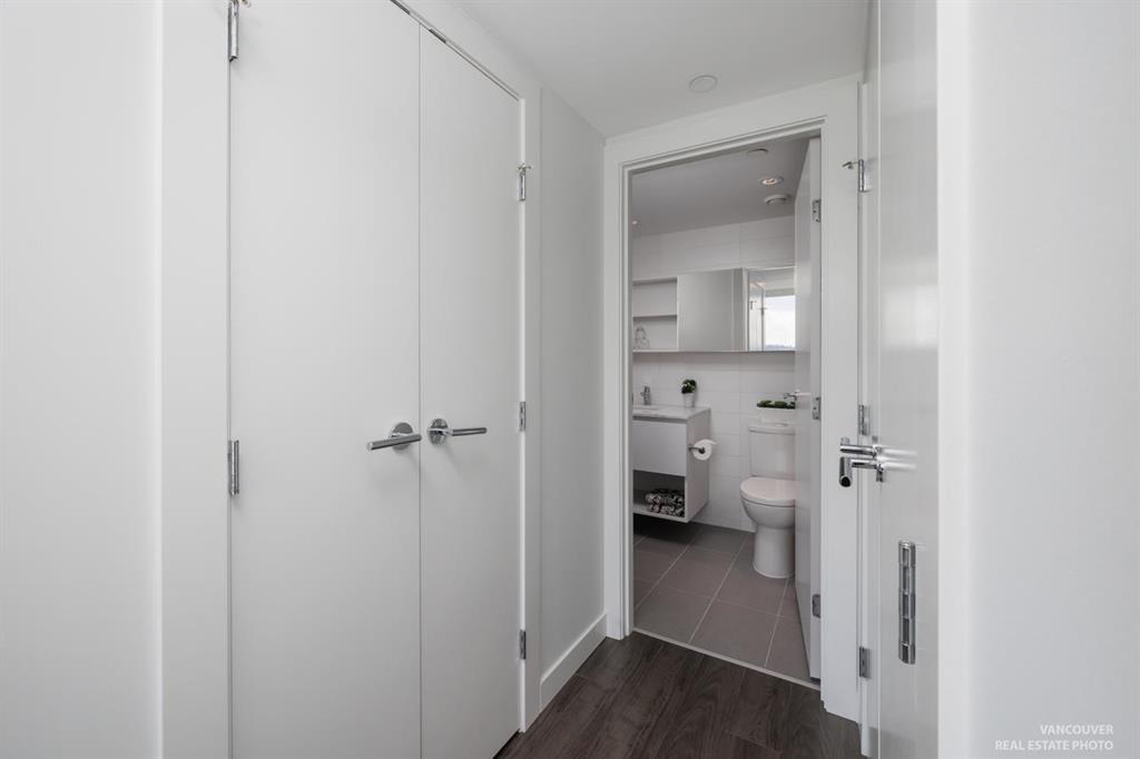 2511 988 Quayside Drive, New Westminster, British Columbia  V3M 0L5 - Photo 17 - R2784209