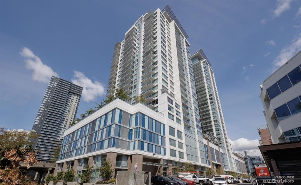 2511 988 QUAYSIDE DRIVE, new westminster, British Columbia