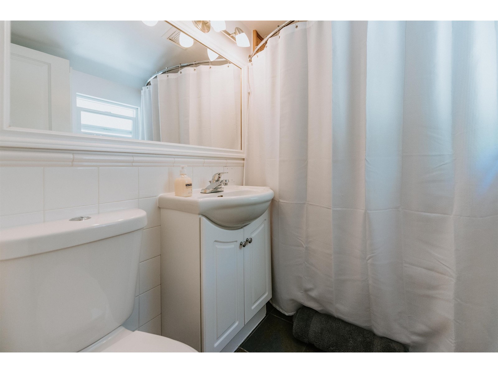 6708 Sunshine Coast Highway, Sechelt, British Columbia  V7Z 0N1 - Photo 13 - R2784557