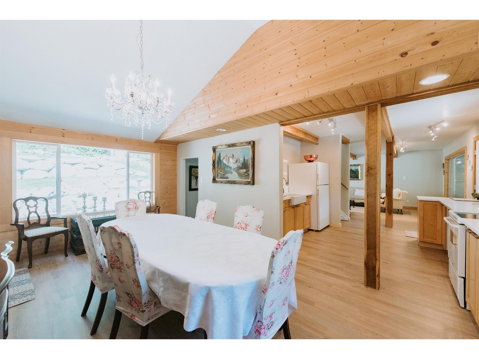 6708 Sunshine Coast Highway, Sechelt, British Columbia  V7Z 0N1 - Photo 7 - R2784557