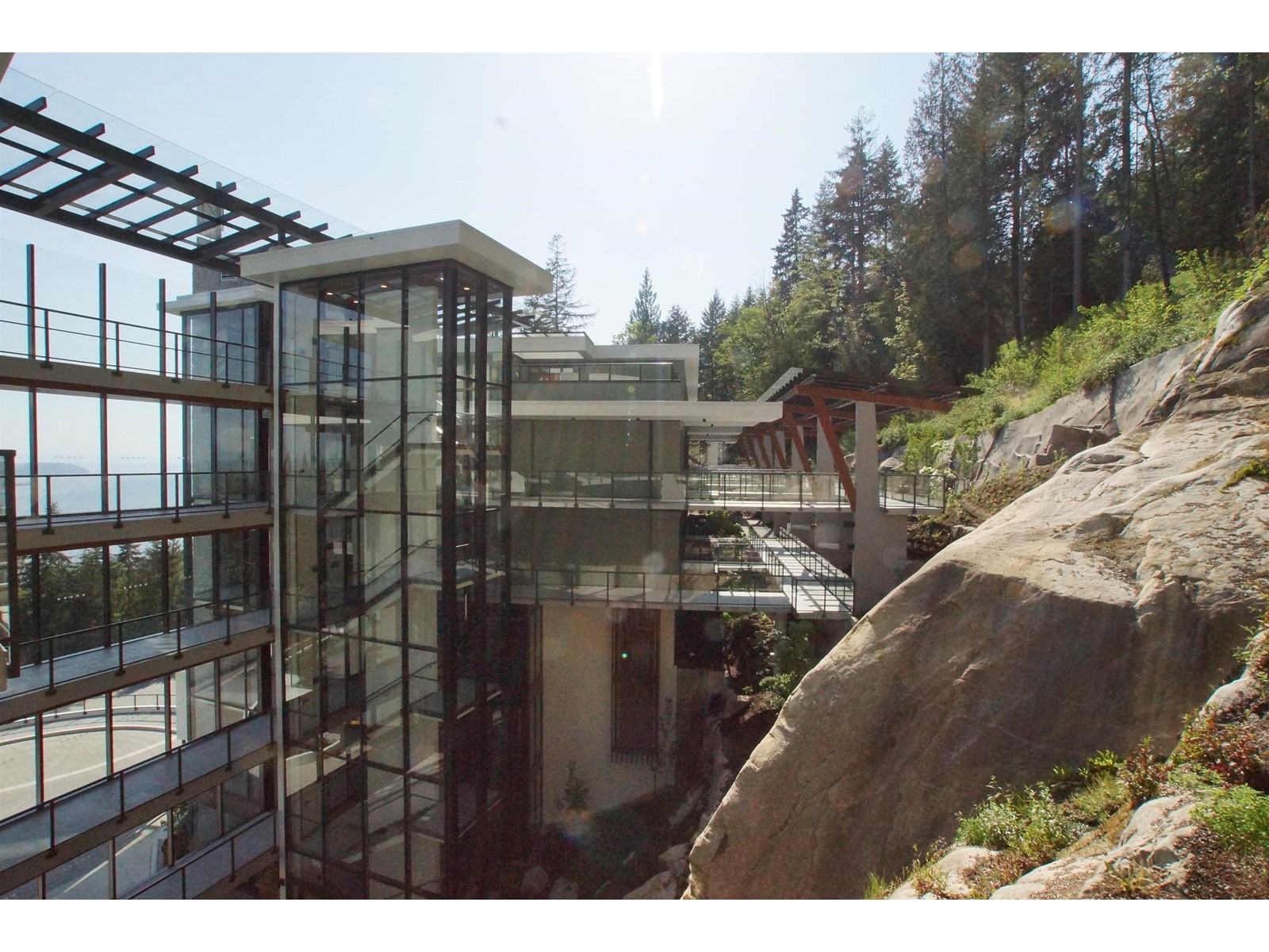 604 3101 Burfield Place, West Vancouver, British Columbia  V7S 0A9 - Photo 40 - R2779553