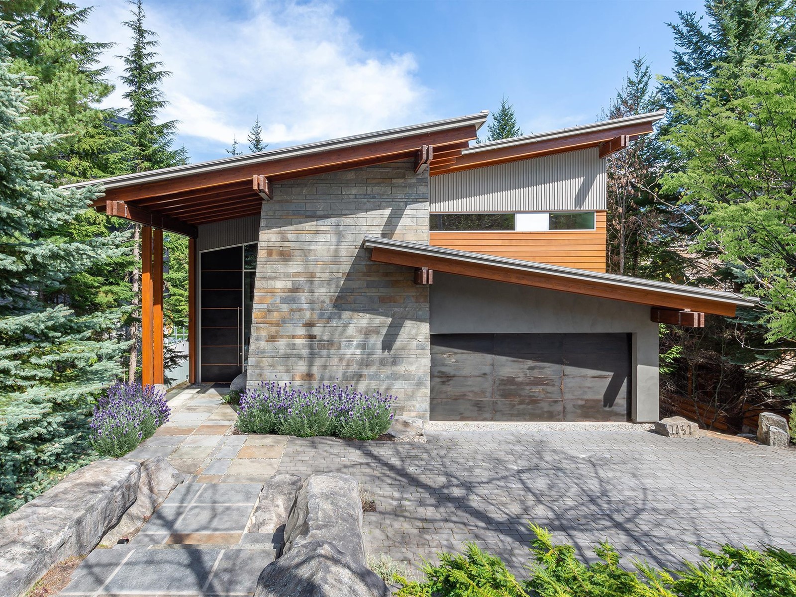 7452 Treetop Lane, Whistler, British Columbia  V8E 0E9 - Photo 34 - R2781882