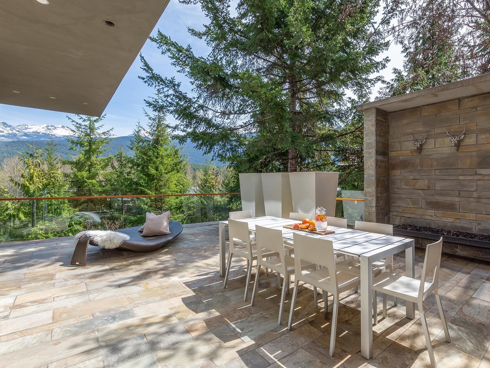 7452 Treetop Lane, Whistler, British Columbia  V8E 0E9 - Photo 12 - R2781882