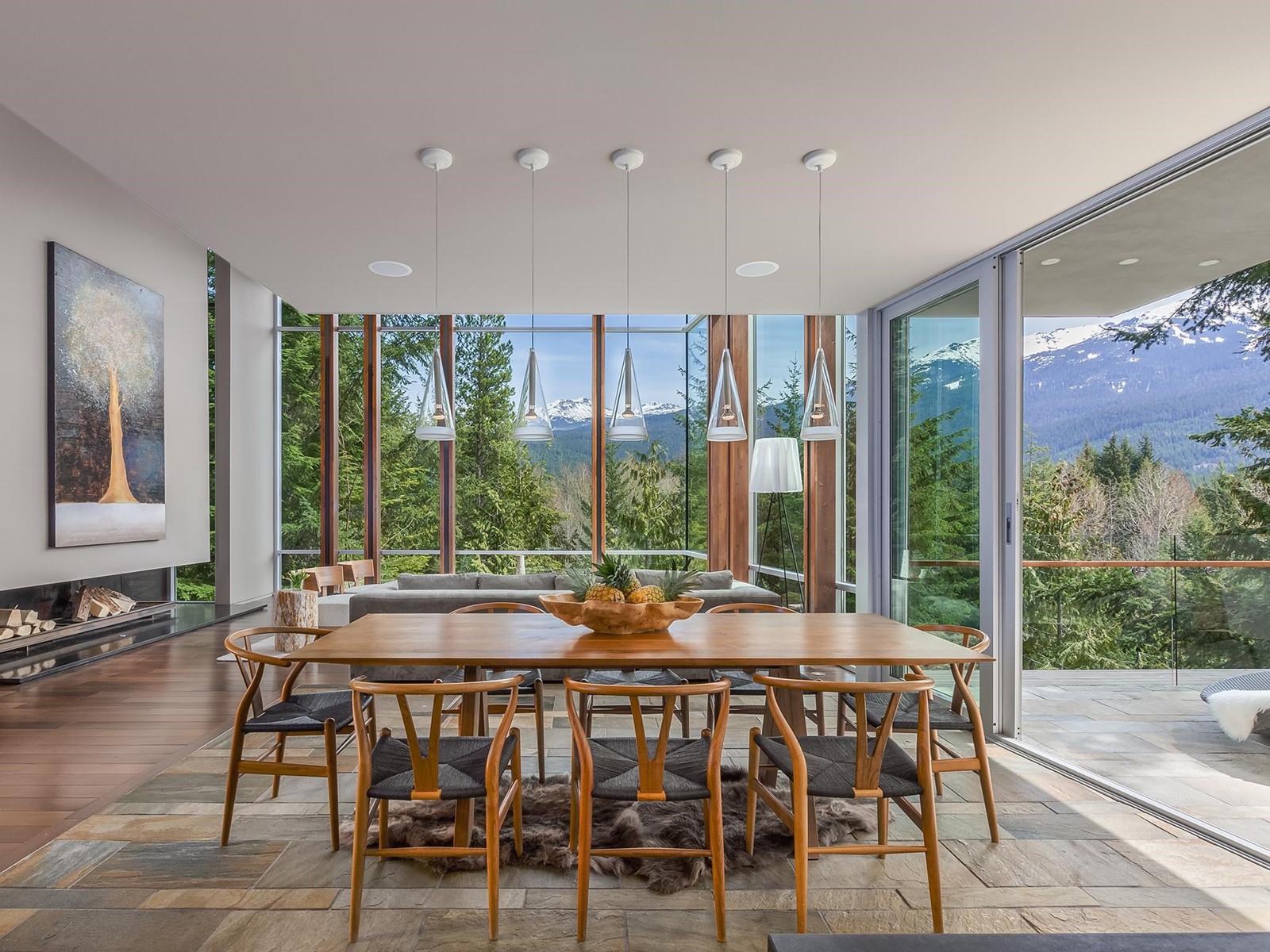 7452 Treetop Lane, Whistler, British Columbia  V8E 0E9 - Photo 10 - R2781882